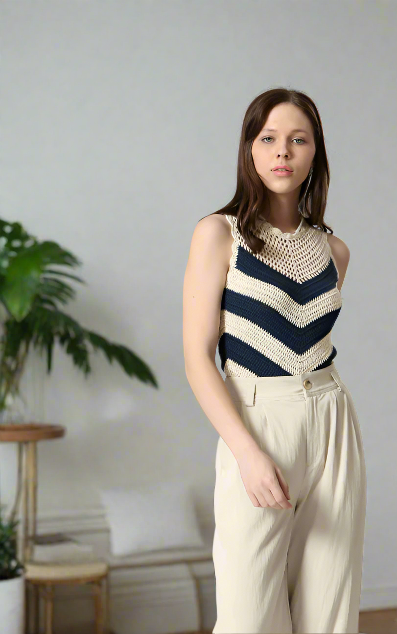 STRIPED TOP