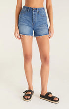Load image into Gallery viewer, EVERYDAY HI-RISE DENIM SHORT
