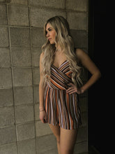 Load image into Gallery viewer, Wynona Cross Over Jumper
