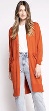 Load image into Gallery viewer, Je Ne Sais Quios Cardigan
