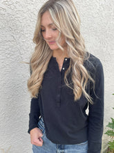 Load image into Gallery viewer, LIYA LONG SLEEVE SLUB TEE
