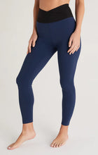 Load image into Gallery viewer, CROSSOVER 7/8 LEGGING
