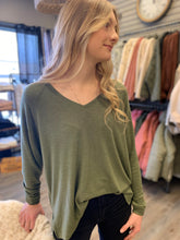 Load image into Gallery viewer, Lyndell Sweater Top
